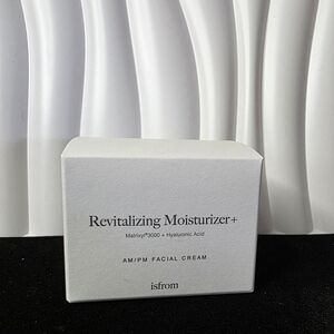 isfrom Revitalizing Moisturizer+ Cream – New & Sealed (50ml/1.69oz)